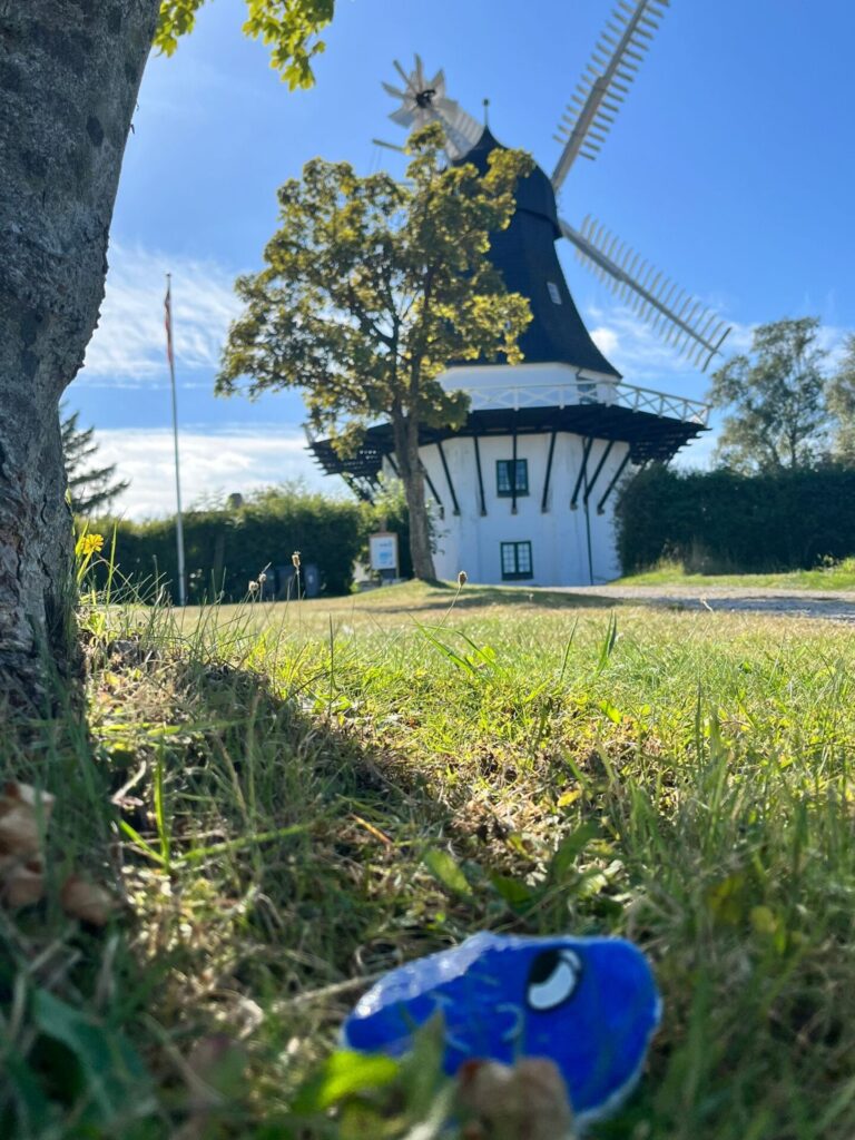 Wander-Nordstein Tjark auf seiner ersten Reise zum Schloss Egeskov und der Mühle